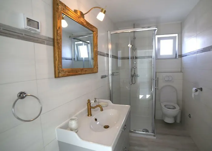 Sweet With Free Private Parking Apartman