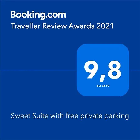 Sweet With Free Private Parking Apartment *