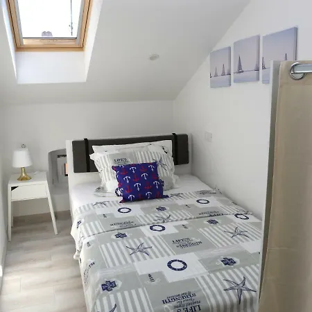 Sweet With Free Private Parking Appartement Pula