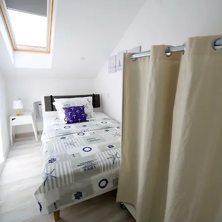 Sweet With Free Private Parking Apartment Pula