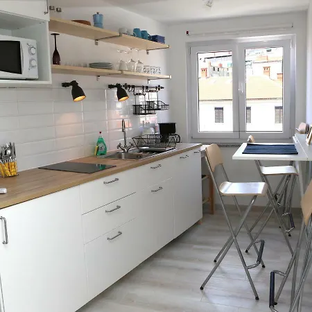 Sweet With Free Private Parking Pula