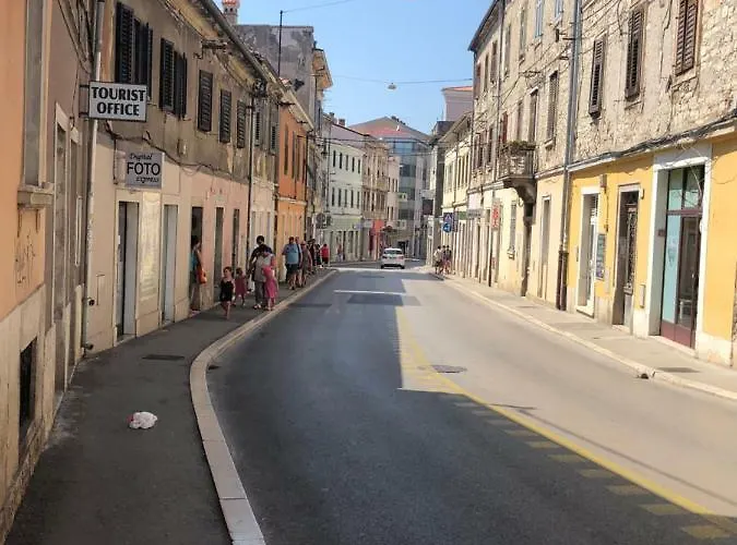 Appartement Sweet With Free Private Parking Pula